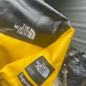Supreme tf the north face yellow leather nuptse